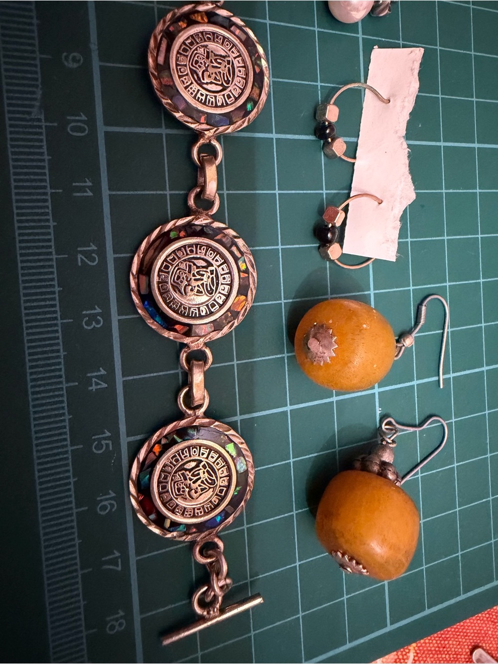 Lot of jewelry